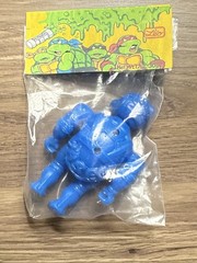 TMNT Leonardo KO Bootleg Figure Central America Sealed Rare Blue Variant