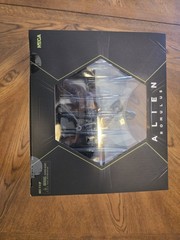 Neca Alien Romulus Suspended Lab Xenomorph XX121
