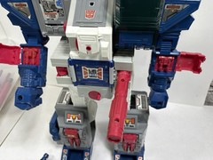 Vintage 1987 Transformers G1 Fortress Maximus Robot Headmaster