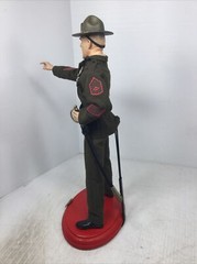 1/6 USMC MARINE GUNNERY SERGEANT R LEE ERMEY IN FULL DRESS GREENS SWORD & STAND