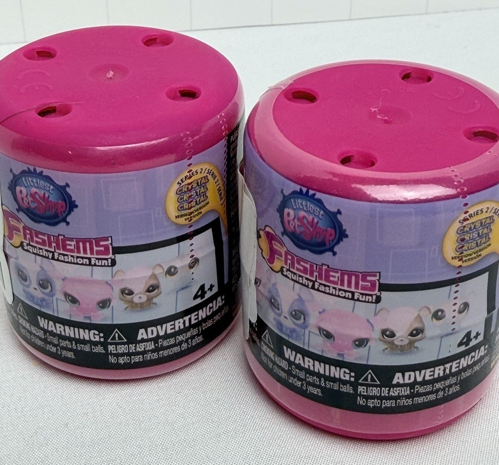 Littlest Pet Shop Fash’ems Mash’ems Series 1 TWO capsules New Sealed