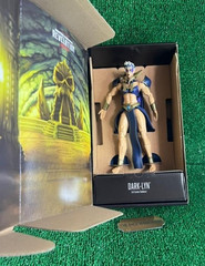 Masters of the Universe Masterverse DARK Deluxe 7″ Figure Revelation HLB62 NEW