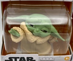 Star Wars Baby Yoda Disney 2.2in Froggy Snack Force Moment 2 pack MANDALORIAN