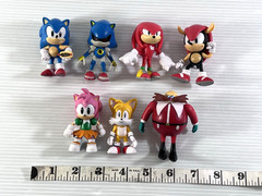 Jakks Pacific Sonic the Hedgehog 2.5 inch Figure Lot Knuckles Tails Metal Sonic