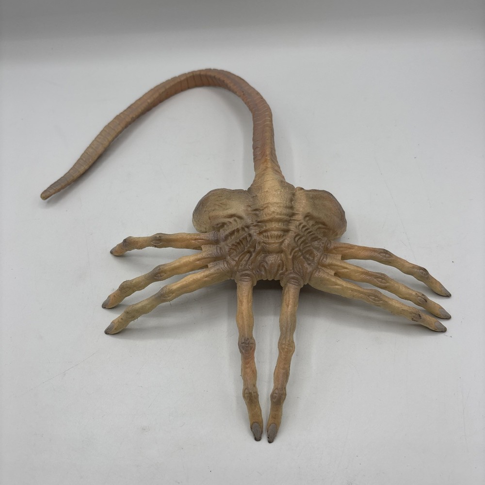 Alien Resurrection FACE HUGGER Kenner 1998 Movie Edition