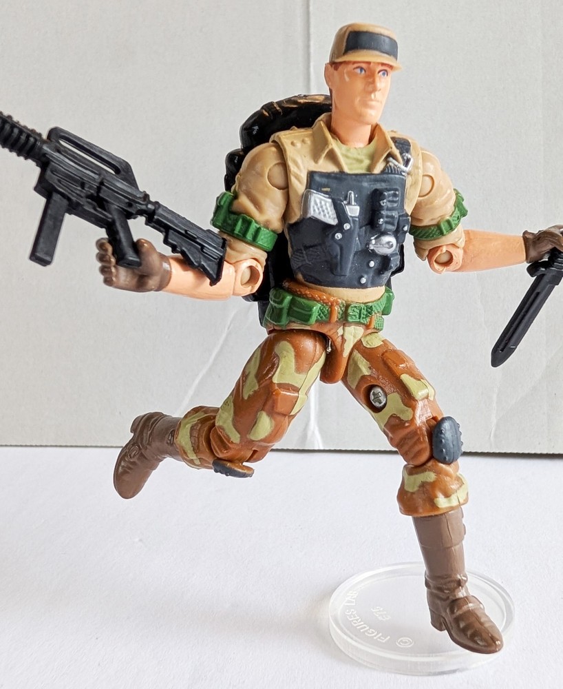 GI Joe Recondo v3 2003 Backpack Rifle Knife Spy Troops