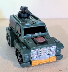 Transformers Retro G1 Brawn Complete Walmart reissue deluxe Mtmte