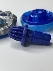Takara Tomy Beyblade X | UX-07 Sphinx Cowl 1-80GF – NWOP