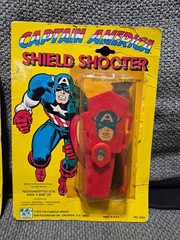 FUNSTUF Amazing Spider-Man Web Shooter and Captain America Shooter On Card. Nice