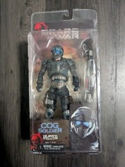 NECA Gears of War 2 COG Soldier Action Figure With Shotgun & Lancer Brand New