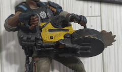 McFarlane Toys Color Tops #14 Gears of War 4: Del Walker Figure w/ Weapons Stand