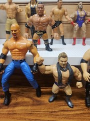 11 Wrestling Action Figures Mixed Lot WWE WWF Vtg-Now Variety Wrestlers Read