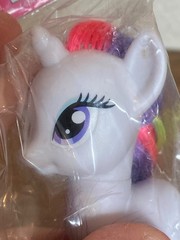 My Little Pony RARITY NEON RAINBOW POWER International, UK, China – 3″, G4, MIP