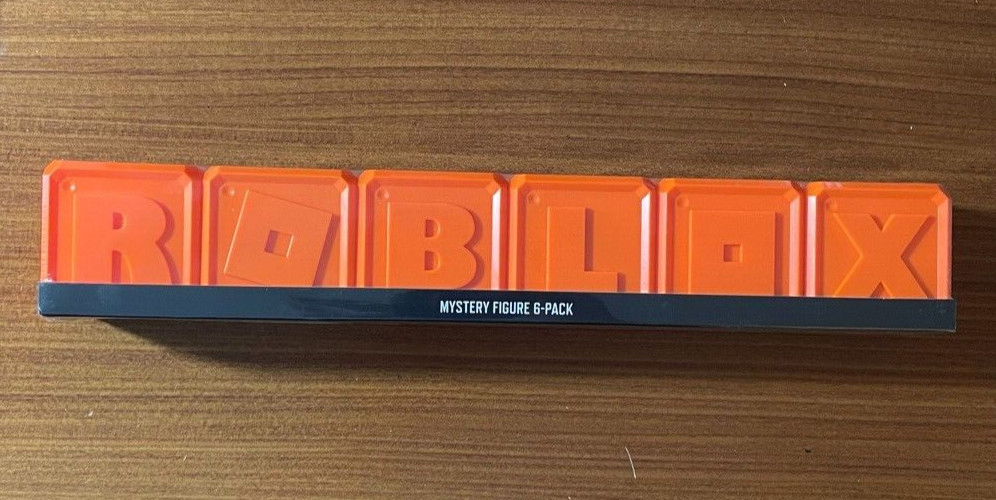 ROBLOX CELEBRITY SERIES 8 Orange Sealed Mystery Figure 6-Pack Blind Boxes