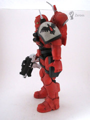McFarlane Warhammer 40K Blood Ravens INFILTRATOR Action Figure with Weapons