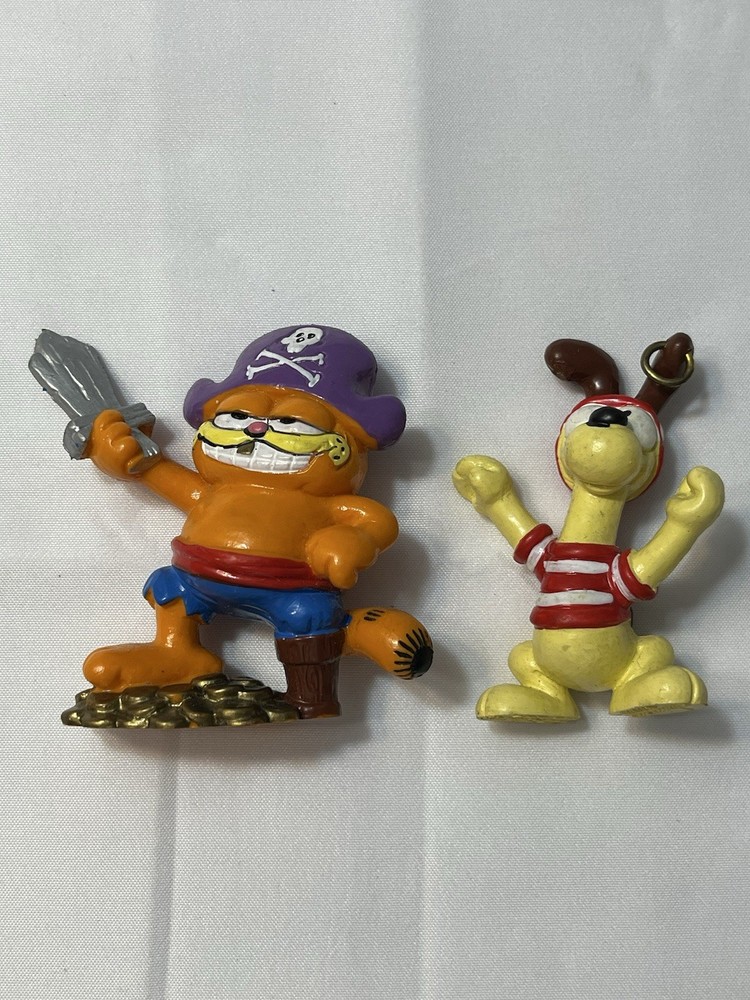 Vintage Garfield In Disguise Halloween Pirate Adventure Odie 1986 Figures Bully