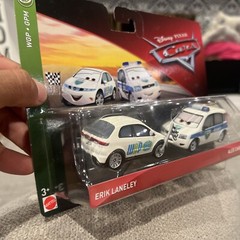 DISNEY PIXAR CARS ERIK LANELEY AND ALEX CARVILL 2 PACK NIP