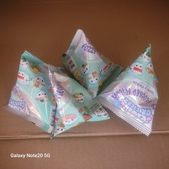 Lot Of 4 Pieces Kawaii Critterz Flocked Sushi & Ramen Collection Blind Bag