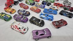 Disney Pixar Cars Lot Of DIE CAST AND PLASTIC CARS–LOT OF 32 CARS