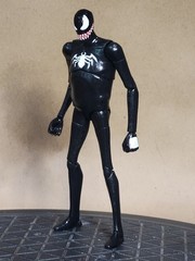 1:12 Scale Stylized Marvel Venom Figure