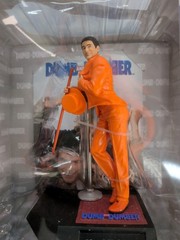 McFARLANE TOYS MOVIE MANIACS DUMB & DUMBER LLOYD CHRISTMAS 6″ PVC FIGURE SEALED
