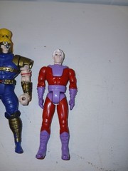 Vintage Xmen Action Figuers Magneto/Shatterstar