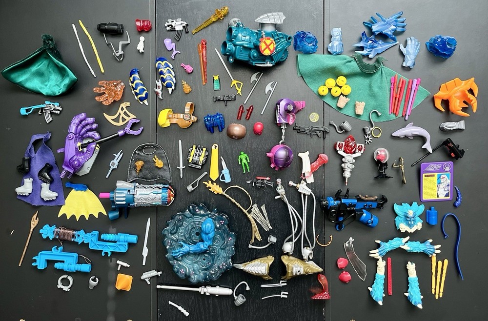 Vintage 90’s Toy Biz X-Men Marvel Action Figure Accessories & Parts 2.2 LB Lot!