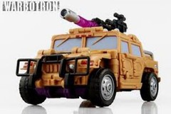 Warbotron WB01-C Sly Strike Swindle Masterpiece Transformer Bruticus