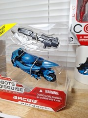 Transformers Prime Robots In Disguise Deluxe Class Autobot Arcee Figure New