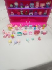 60+ Shopkins With Display Storage Case Pink Holder EXCELLENT CONDITION