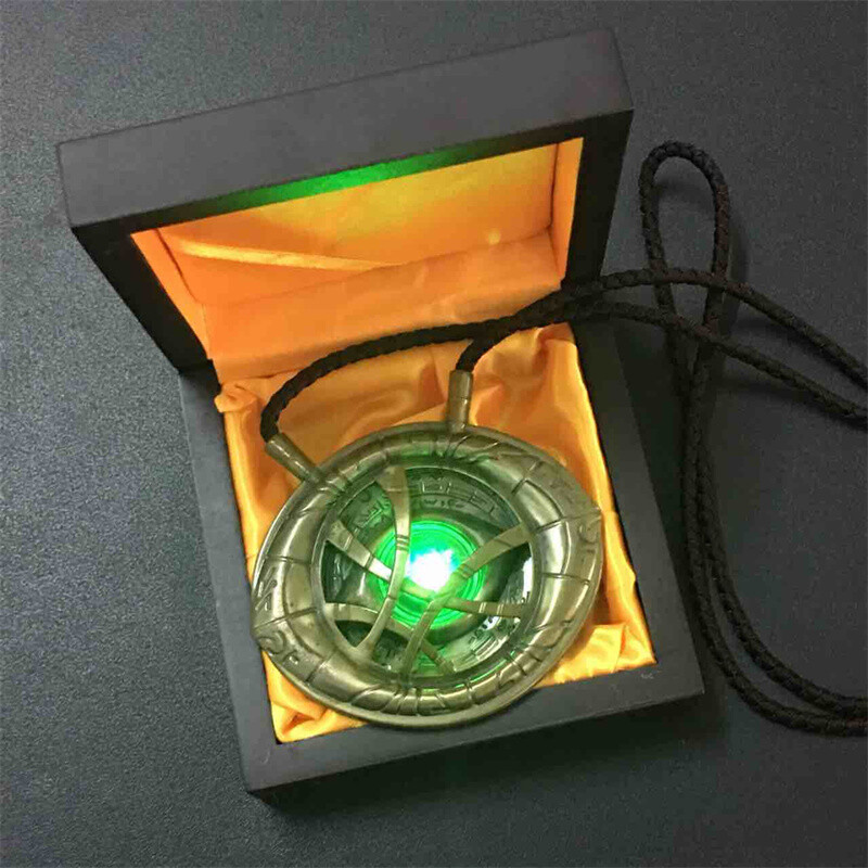 Movie Doctor Strange Eye of Agamotto 1:1 Metal Shine Pendant Action Figure Gift