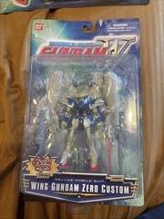 Gundam Wing Zero Custom Deluxe Mobile Suit Action Figure Bandai #11604 2000 NOC