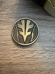 Mighty Morphin Power Rangers Legacy Green/White Ranger Power Morpher Signed.
