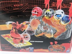 Bakugan Dragon Clan Themed Training Set Customizable Playset with Figures