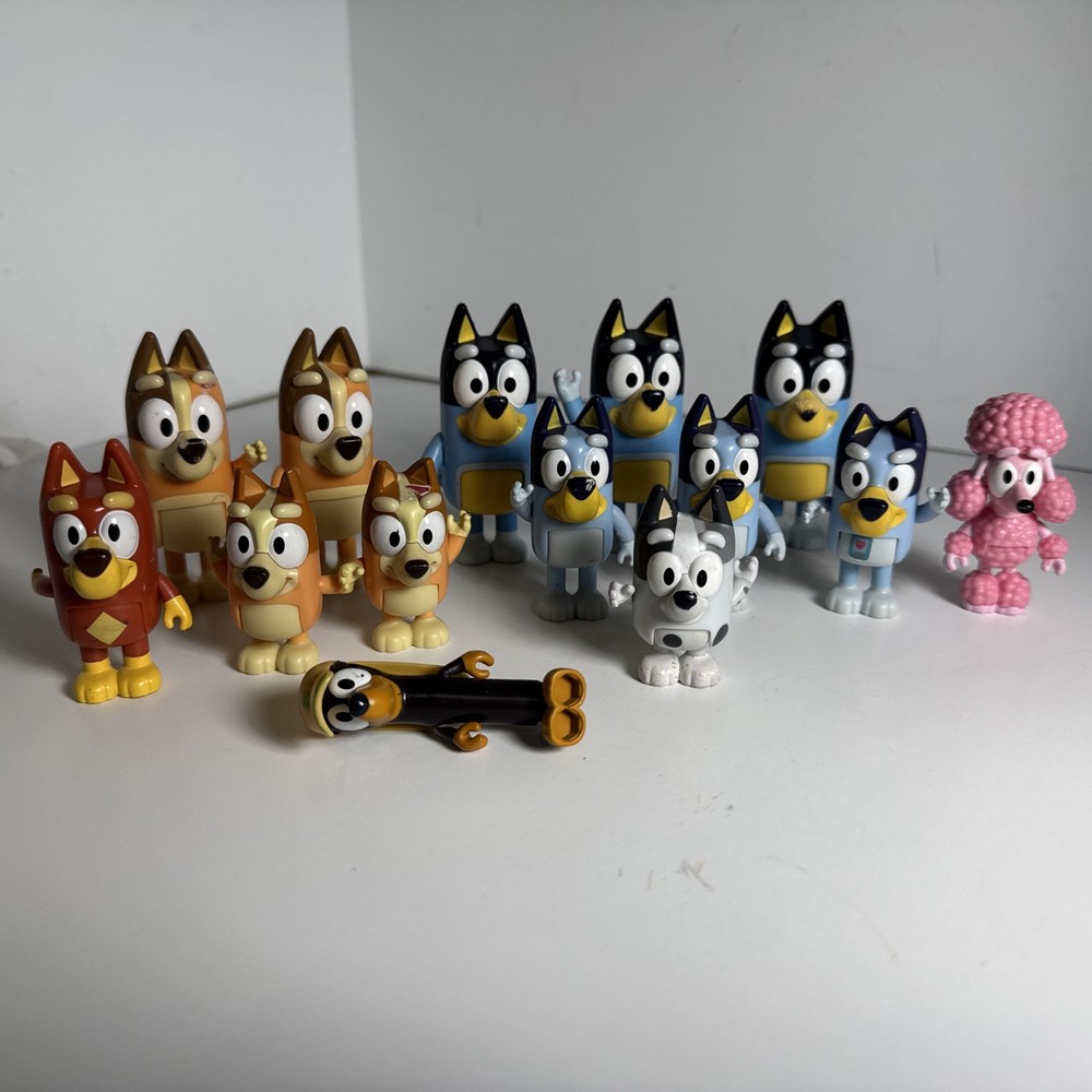 Bluey Action Figure Lot Of 14 Figures