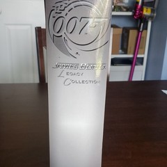 SIDESHOW COLLECTIBLES 007 LEGACY COLLECTION GEORGE LAZENBY