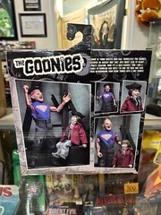 Neca The Goonies Chunk and Sloth 8″ action figure 2-pack NIB