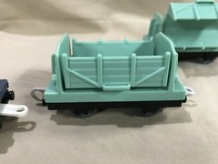Thomas Engine Trackmaster 3 Tipping Cargo Cars Mattel Varies Lot
