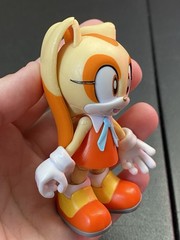 Jakks Pacific Sonic the Hedgehog Cream the Rabbit 4-inch action figure Read Flaw