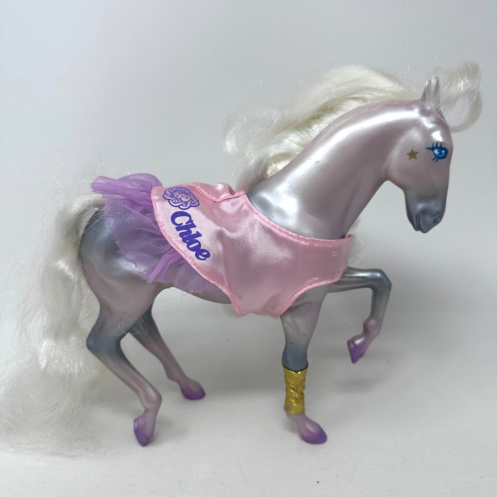 Kenner Fashion Fillies Chloe Horse Figure Silver Mare White Brushable Mane READ