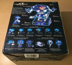 2 Trendmasters Lost In Space Action Figure Battle Ravaged Rocket Launcher Robots