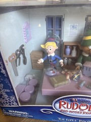 The Elves’ Toy Shop Talking Playset Rudolph Red Nosed Reindeer Vintage 2007 READ