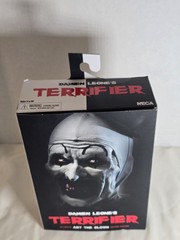 NECA DAMIEN LEONE’S TERRIFIER ULTIMATE ART THE CLOWN ACTION FIGURE NEW IN HAND