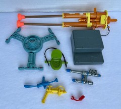 Vtg 1980’s-90’s TMNT Action Figure Parts & Accessories Lot 8 Pc Pre Owned 5.5oz