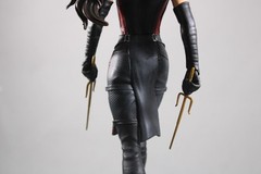 Marvel Gallery Elektra Netflix PVC Figure Diamond Select Toys 11in