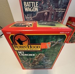 Kenner Robin Hood Battle Wagon Net Launcher Bola Bomber Figures Sealed! Lot (B)