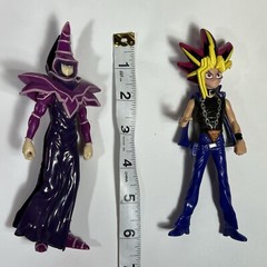1996 Mattel Kazuki Takahashi Yu-Gi-Oh! Yami Yugi Dark Magician Action Figures