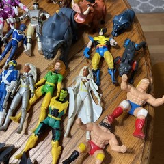 100+ 90’s loose action figure lot Snake Man Capcom Mega Man, Bandai, TMNT Marvel