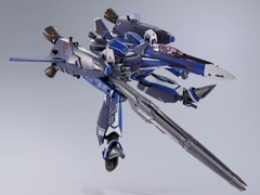 BAS65124: DX Chogokin Macross Frontier VF-25G Super Messiah Valkyrie Revival Ver