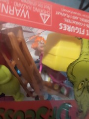 DR SEUSS THE GRINCH MINI FIGURES CRITTER CRATE BY CULTUREFLY Age 3+ NEW Cindy